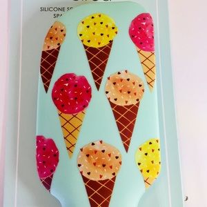 Ice Cream Cones Silicone Spatula & Stainless Steel Cone Cookie Cutter Sprinkles